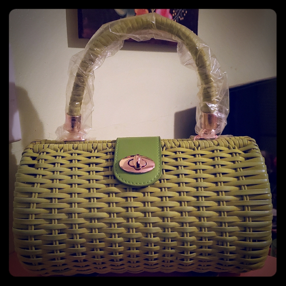 Pinup Couture Wicker Purse Green